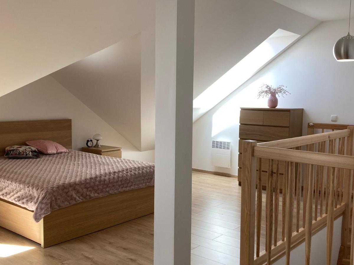 Apartament Lebska Ostoja Zarnowska Buitenkant foto